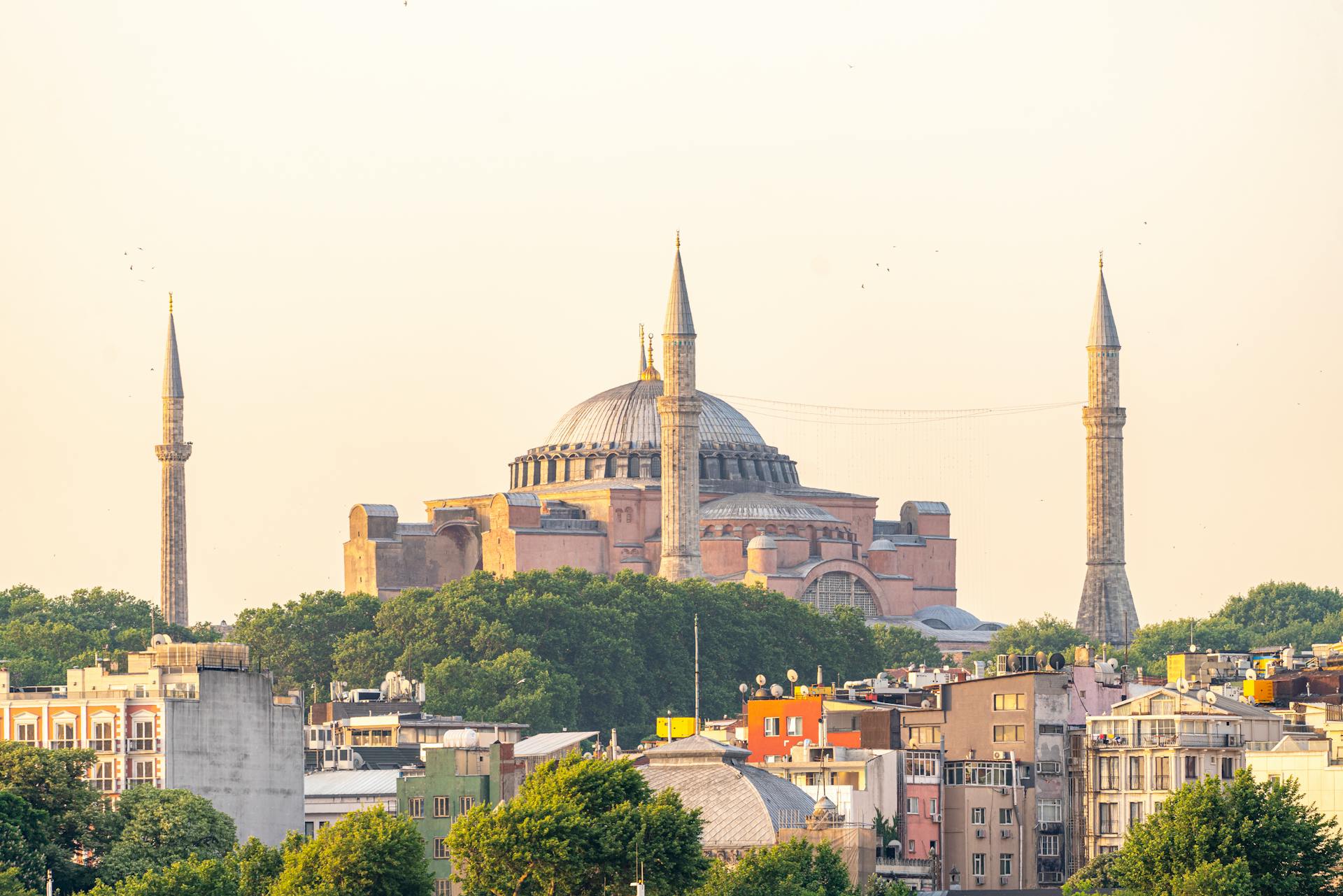 İstanbul’da Mutlaka Görülmesi Gereken 10 Efsane Mekan